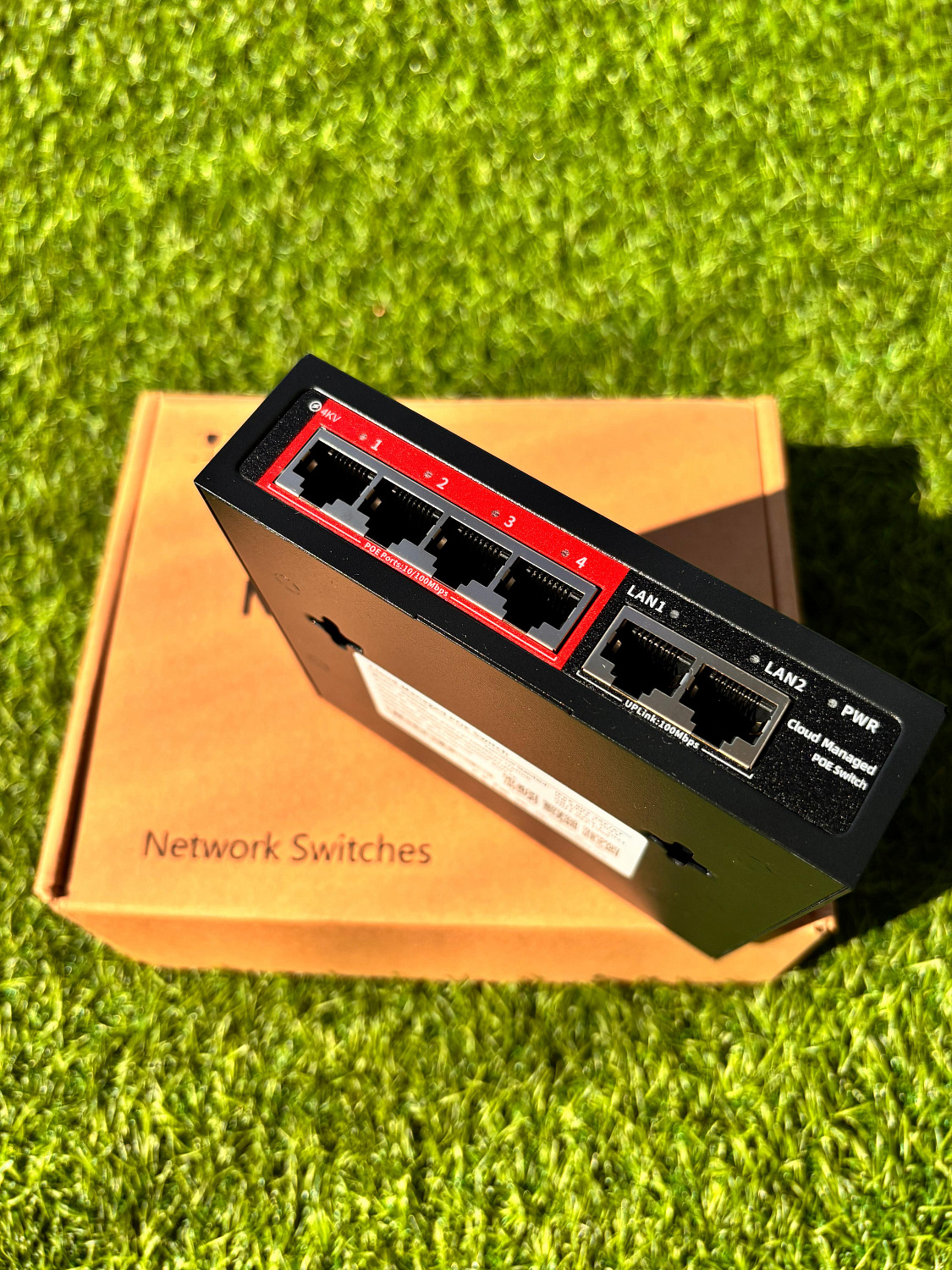 Управляемый сетевой коммутатор POE 4 порта DAS-link PS204D Управляемый сетевой коммутатор POE 4 порта DAS-link PS204D